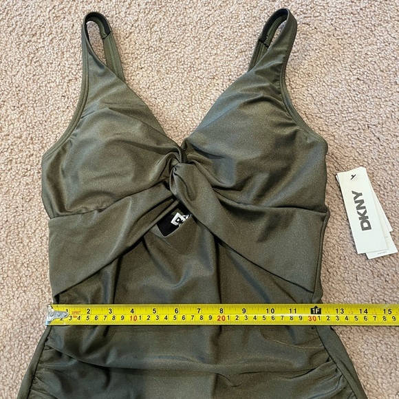 DKNY Women's Shirred Keyhole Detail One-Piece Y2K Swimwear - Picture 6 of 8